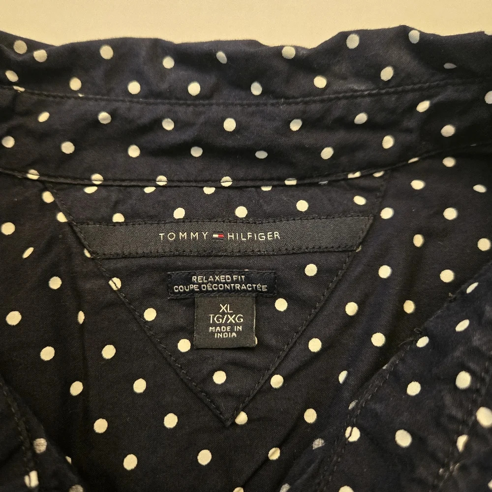 Tommy Hilfiger Relaxed Fit Mem's Polka Dot button-down shirt size XL - Picture 3 of 9